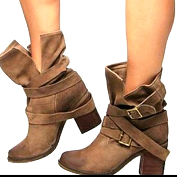 "The France Boot" by Jeffrey Campbell - Picture 1 of 3